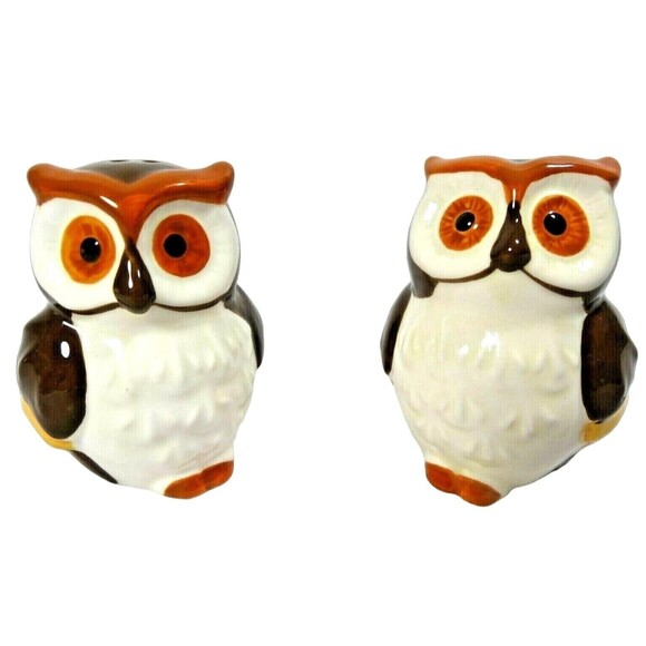 Owls Salt and Pepper Shakers Ceramic Woodland Birds Set of 2 Home Gift NEW - Picture 1 of 7
